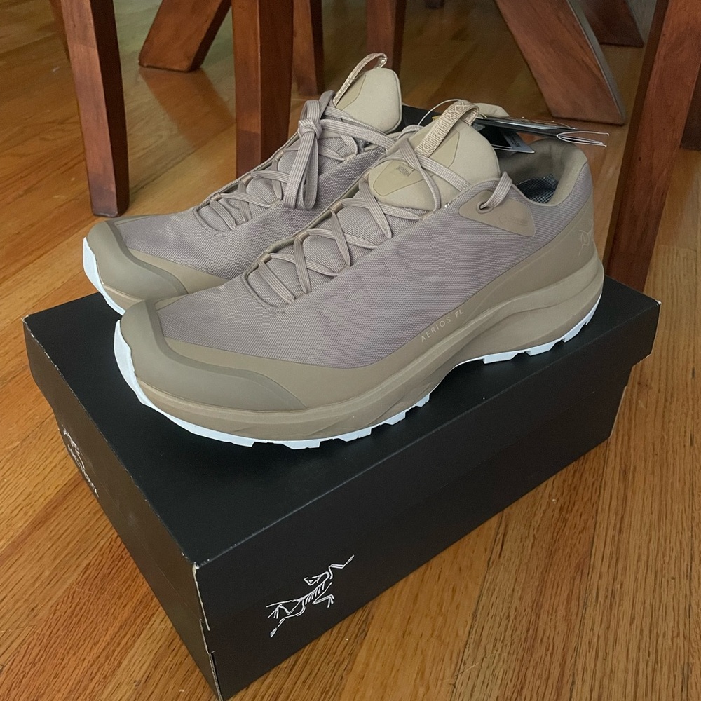 Arcteryx brand new Aerios GTX Shoes